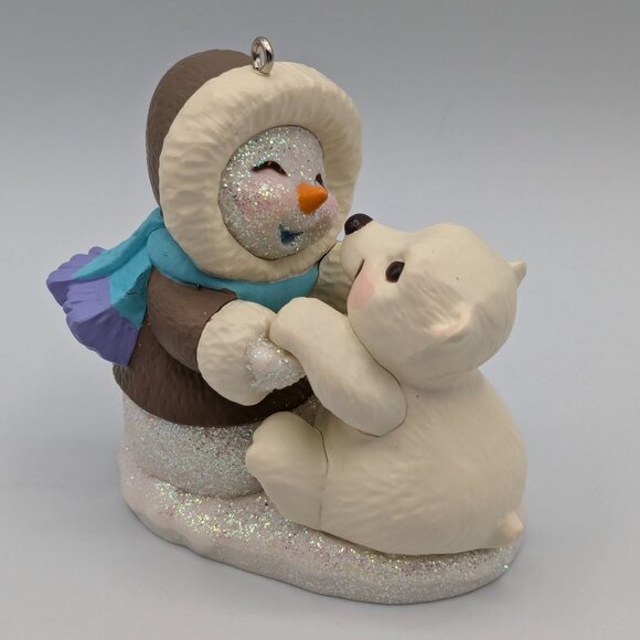 Hallmark Keepsake Snow Buddies 2013 -- 16th in the Snow Buddies Series Ornament - Picture 1 of 10